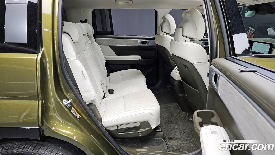 Hyundai Santafe 2025