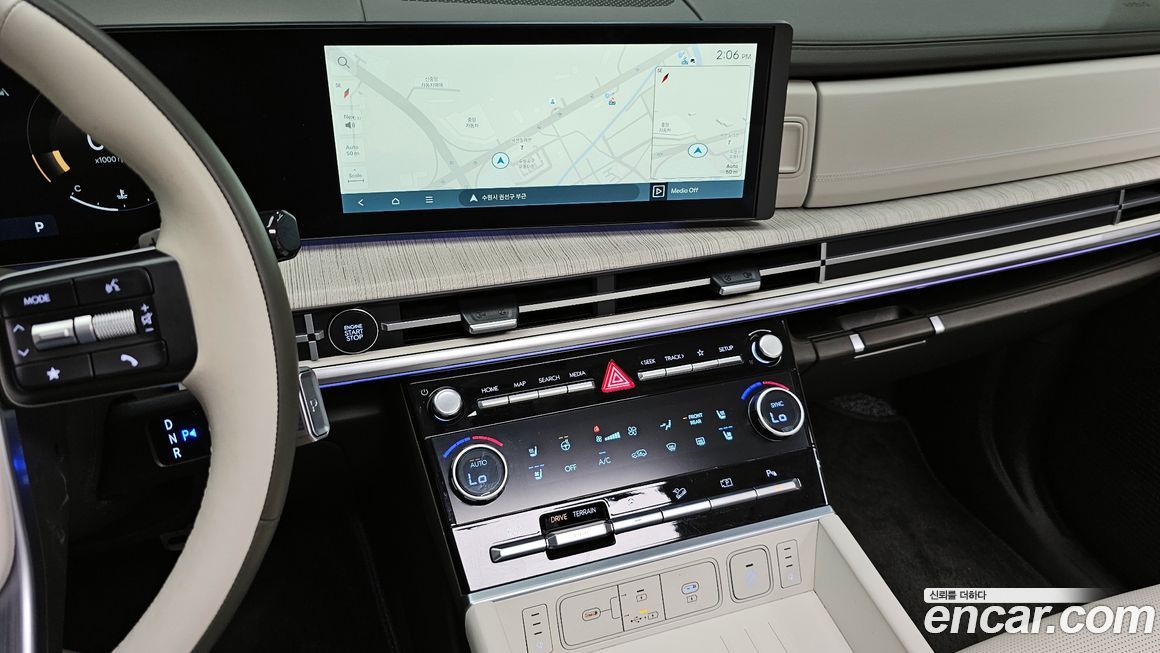 Hyundai Santafe 2025