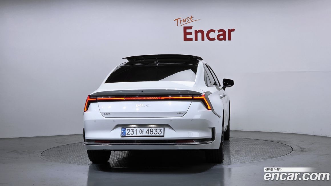 Kia K8 2025