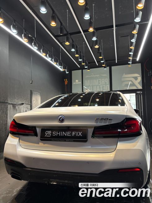 BMW 5-Series 2022