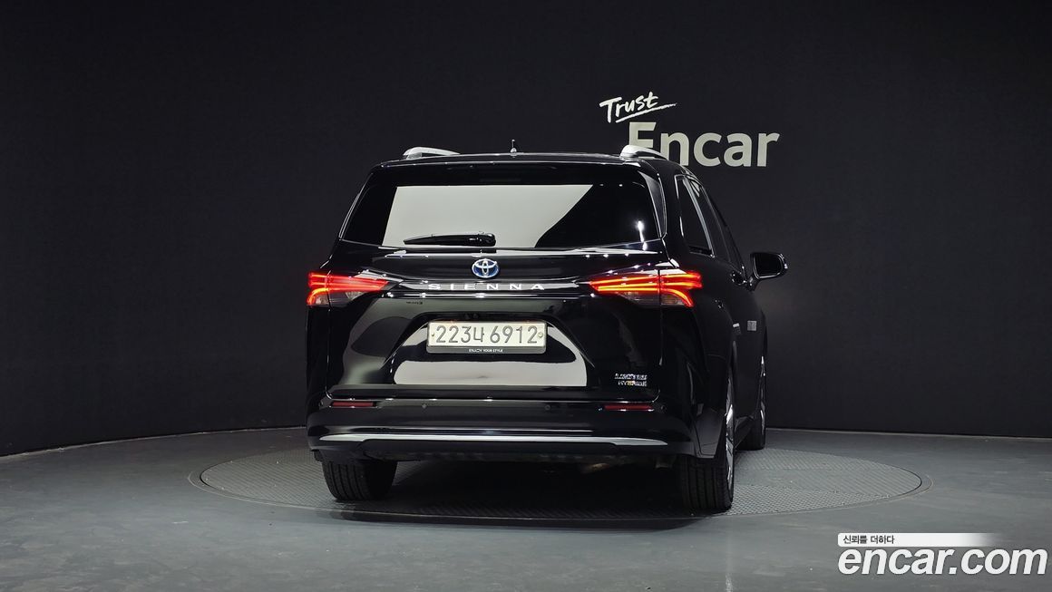 Toyota Sienna 2022