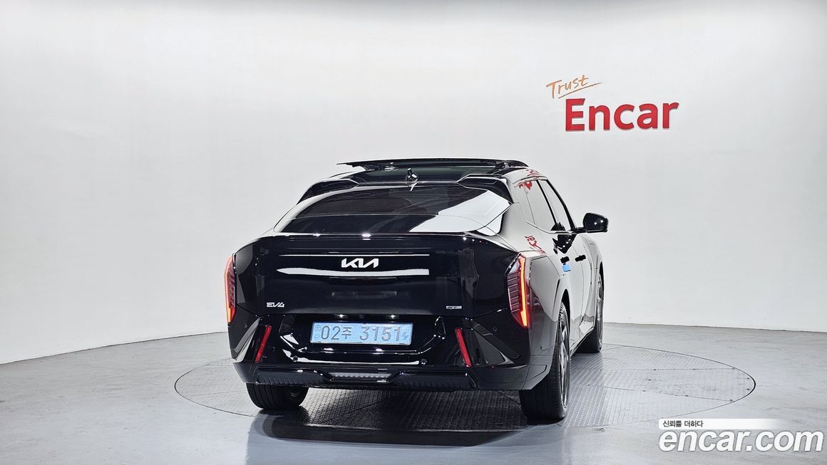 Kia EV4 2026