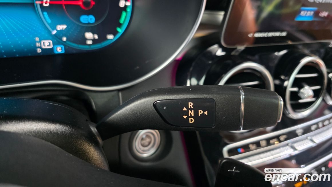 Mercedes-Benz GLC-Class 2022