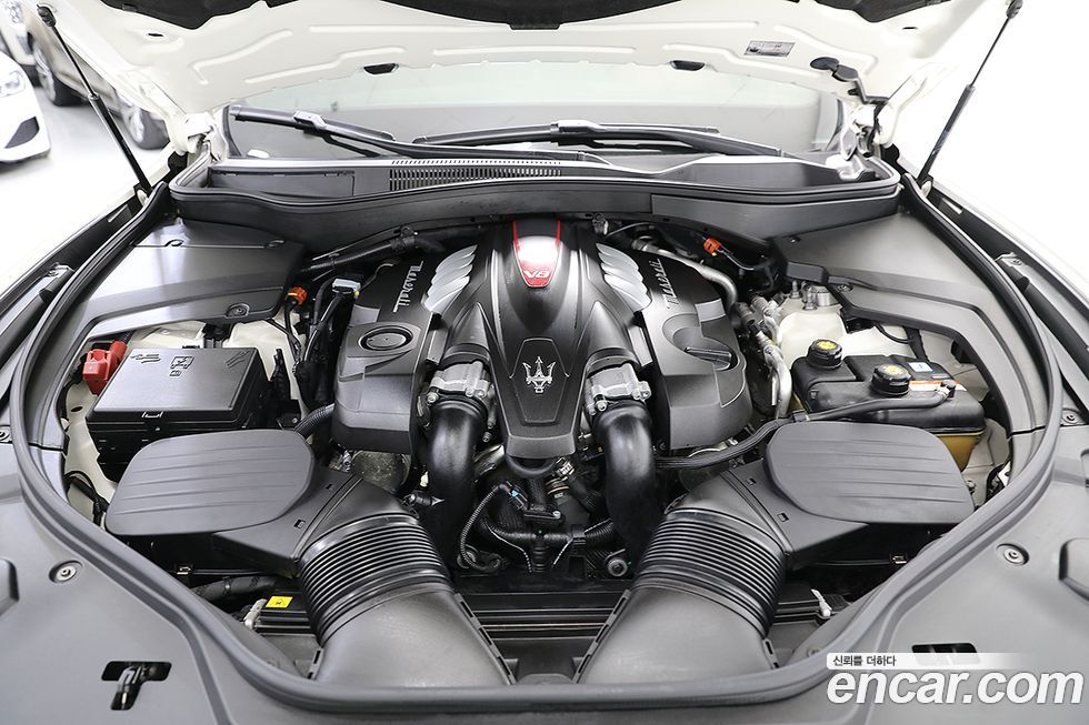 Maserati Levante 2020