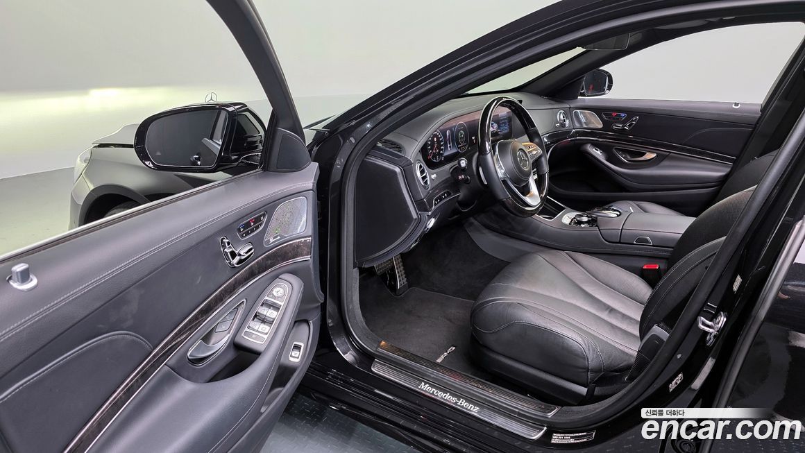 Mercedes-Benz S-Class 2018