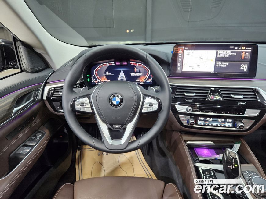 BMW Gran Turismo 2024