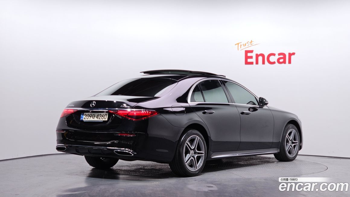 Mercedes-Benz S-Class 2022