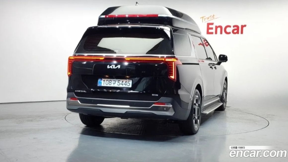 Kia Canival 2025