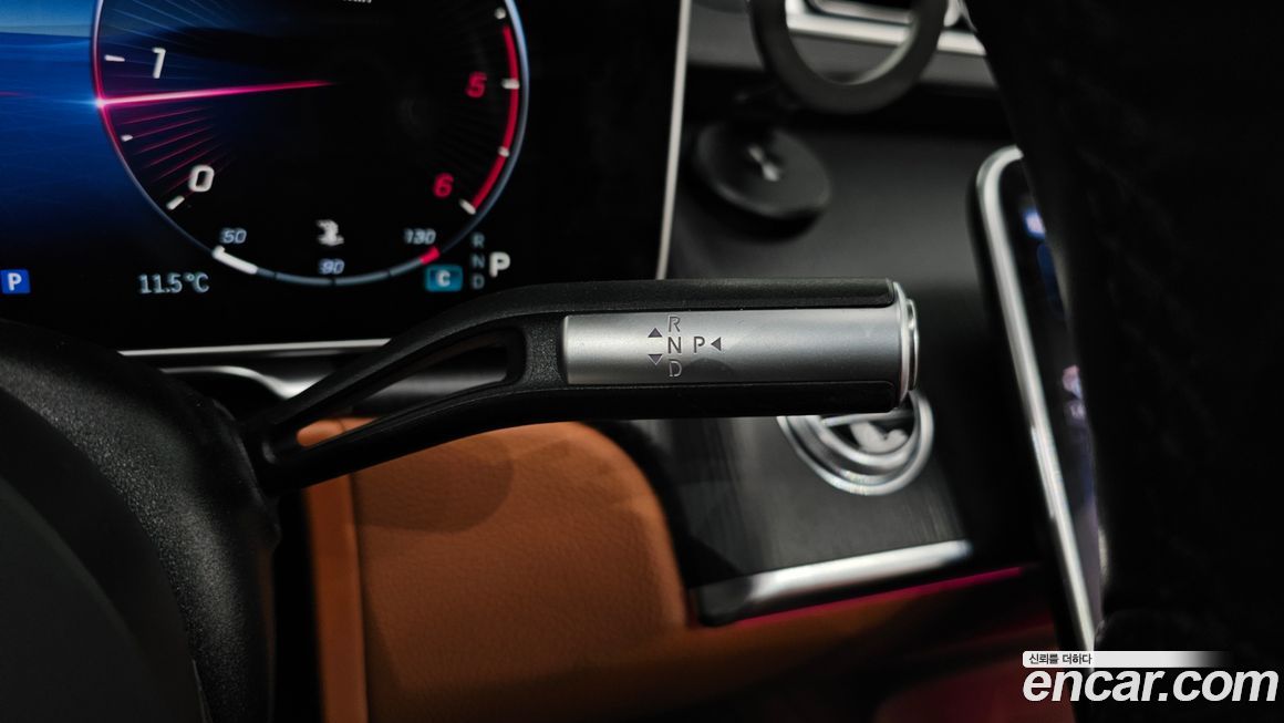 Mercedes-Benz S-Class 2022