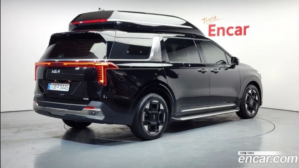 Kia Canival 2025