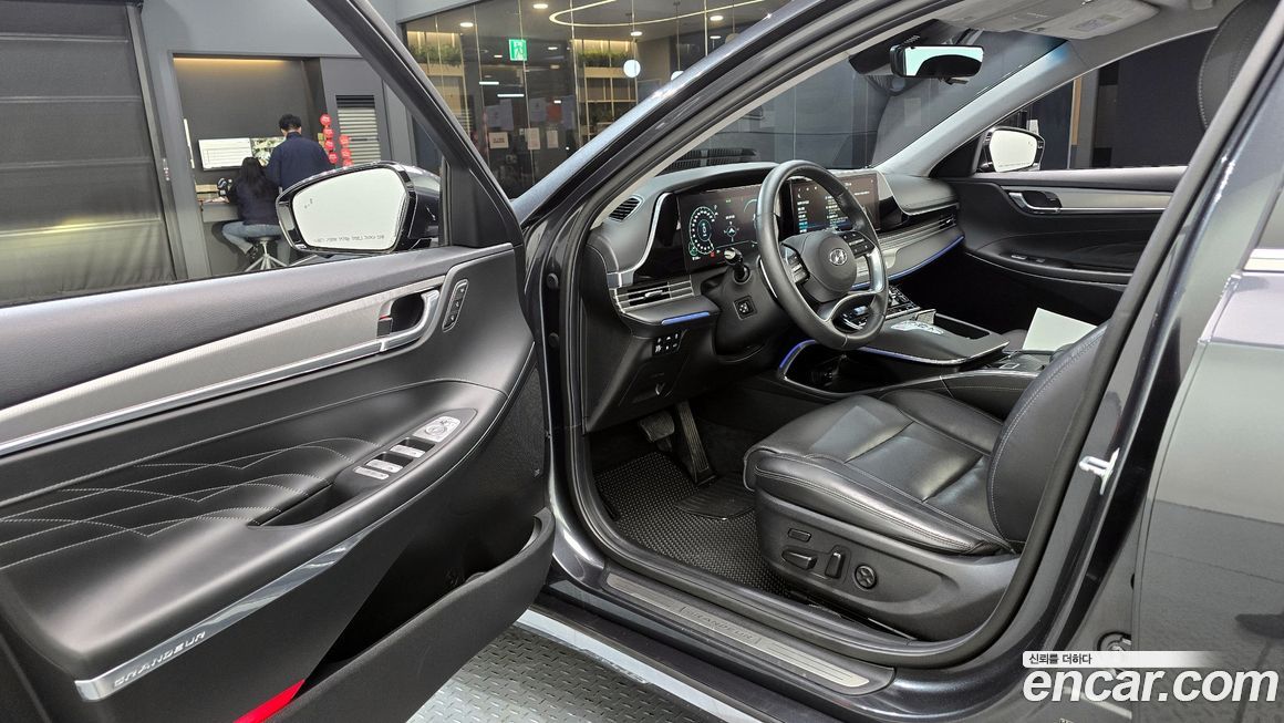 Hyundai Grandeur 2020