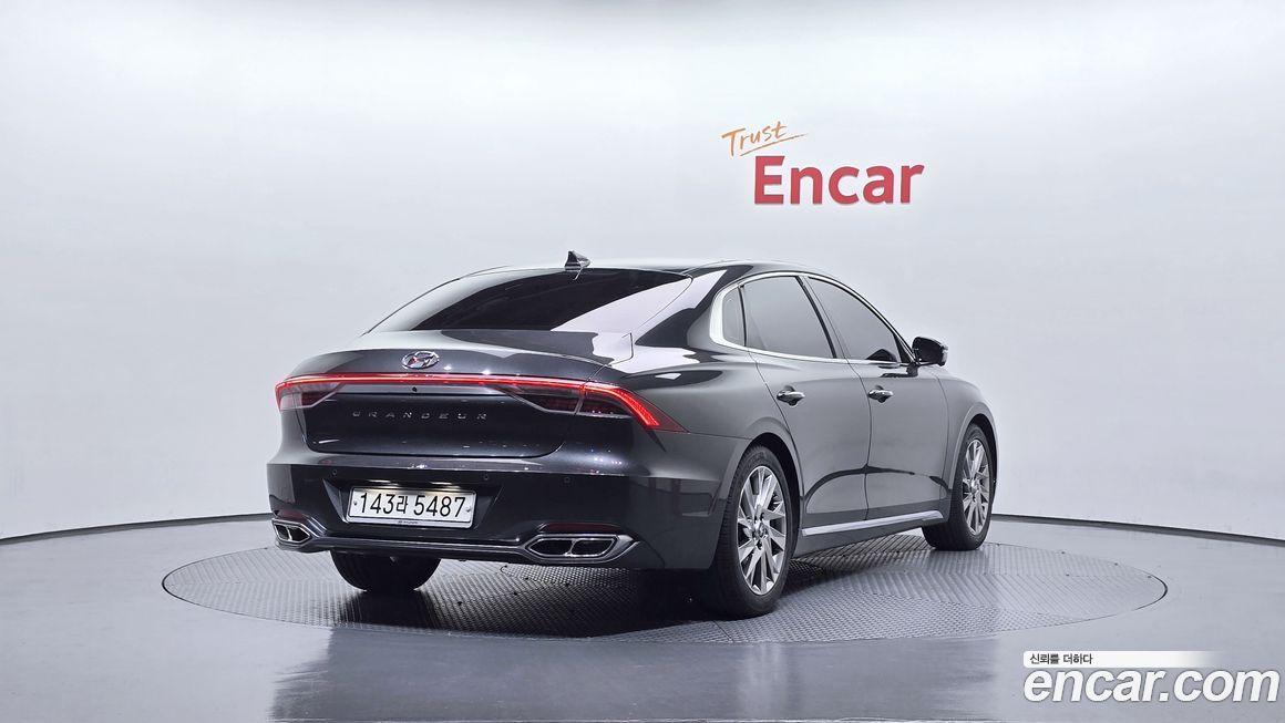 Hyundai Grandeur 2020