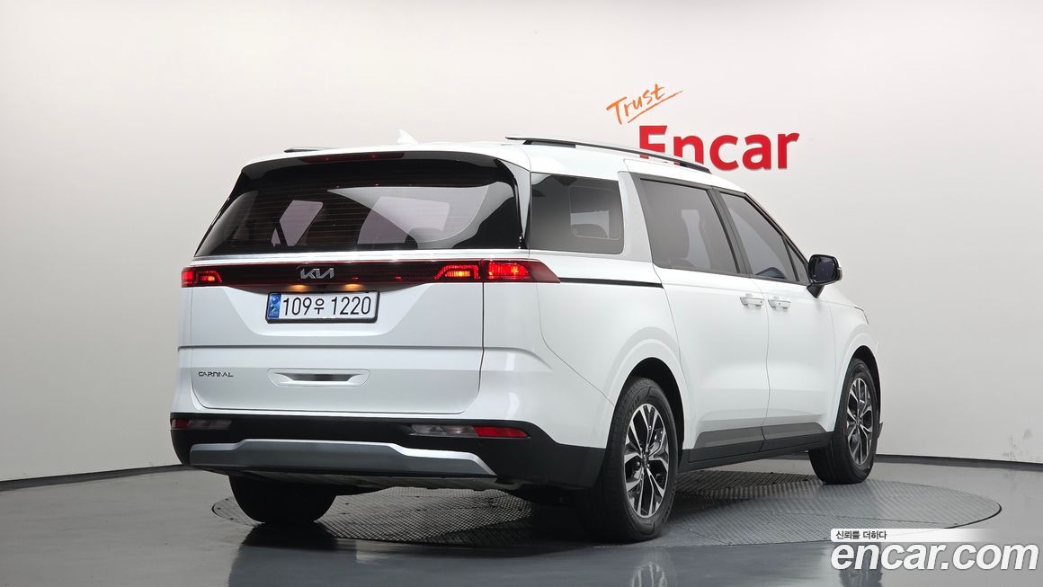 Kia Canival 2023