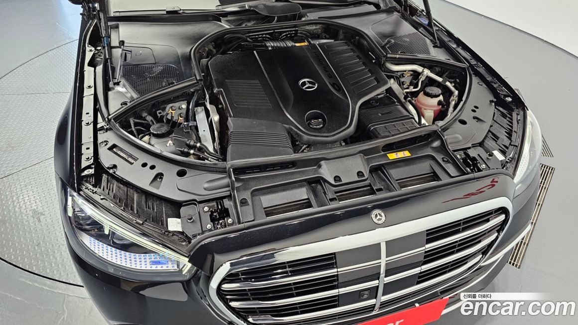 Mercedes-Benz S-Class 2022