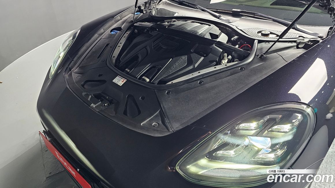 Porsche Panamera 2022