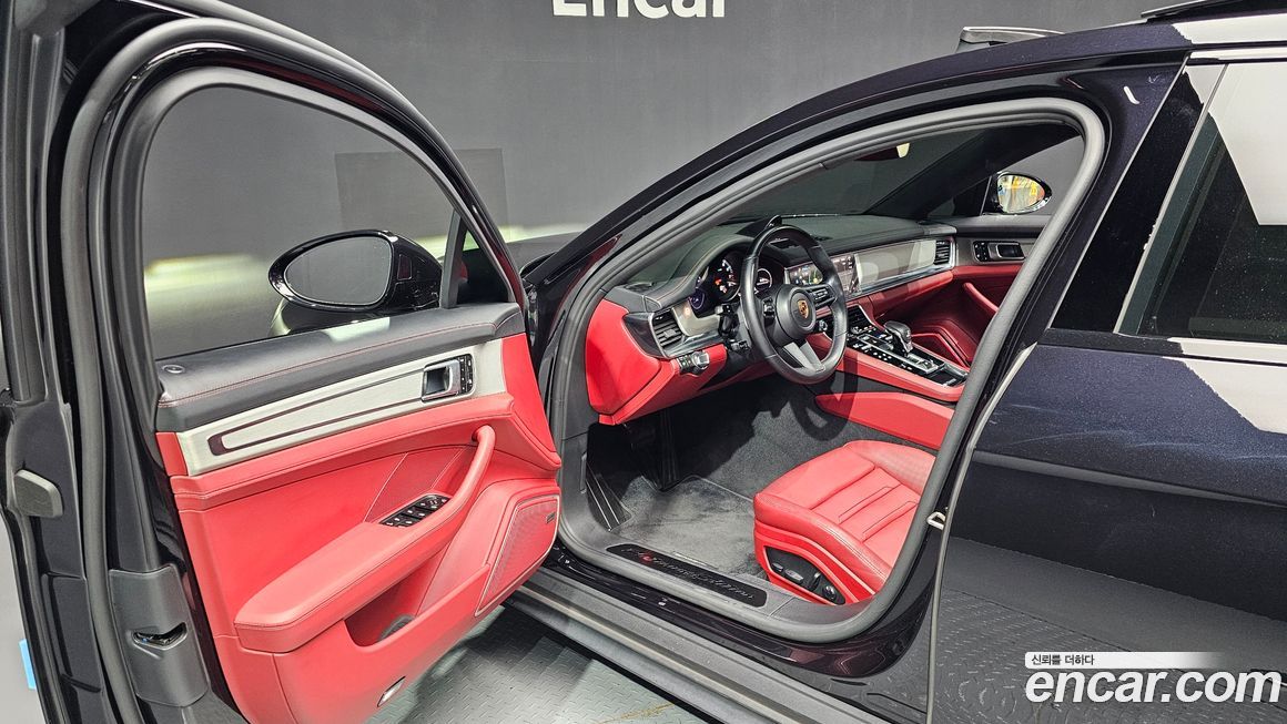 Porsche Panamera 2022