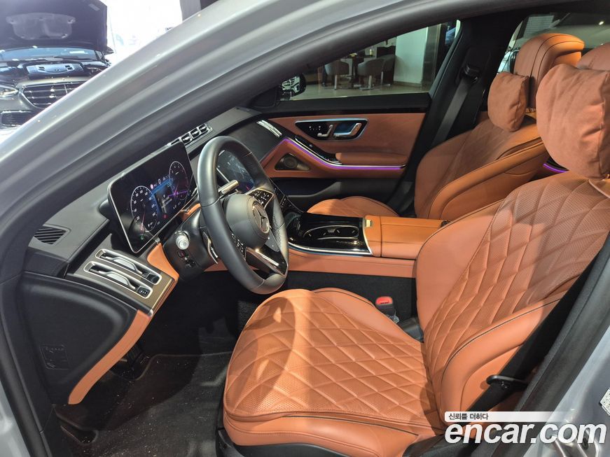 Mercedes-Benz S-Class 2025