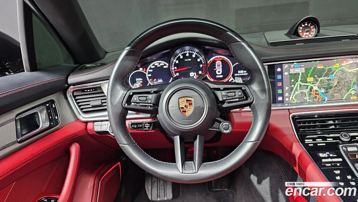 Porsche Panamera 2022