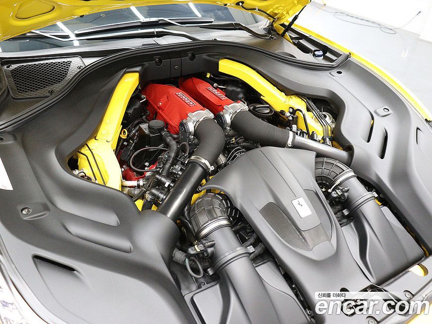 Ferrari Portofino 2019