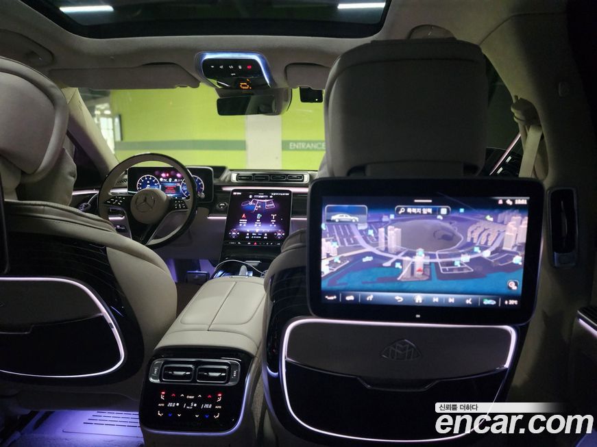 Mercedes-Benz S-Class 2024