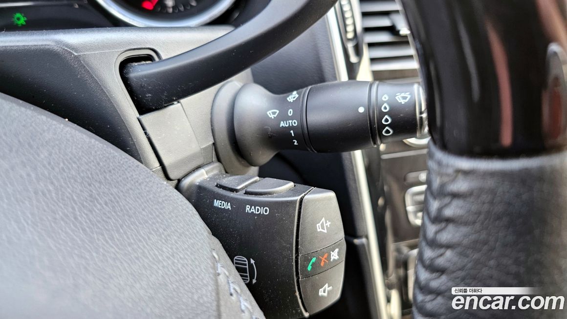 Renault-KoreaSamsung SM7 2013