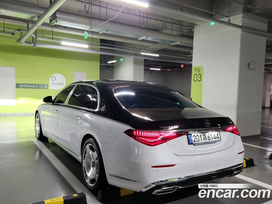 Mercedes-Benz S-Class 2024