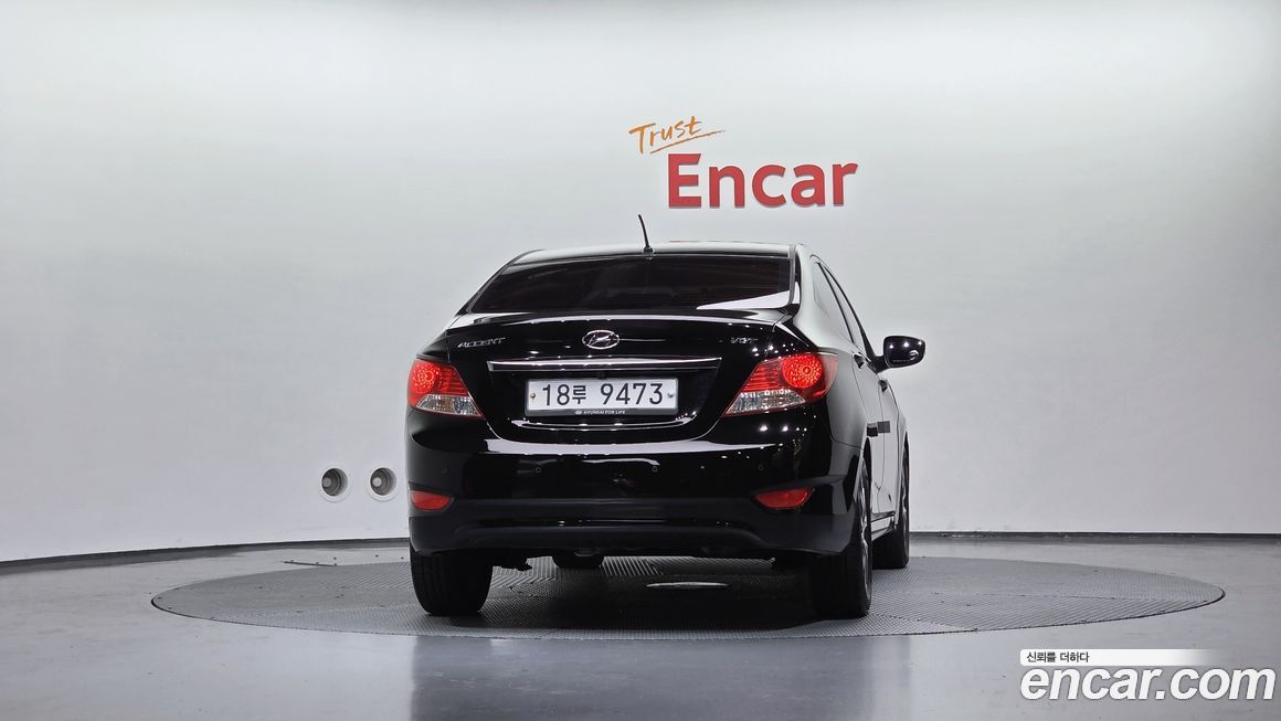 Hyundai Accent 2014