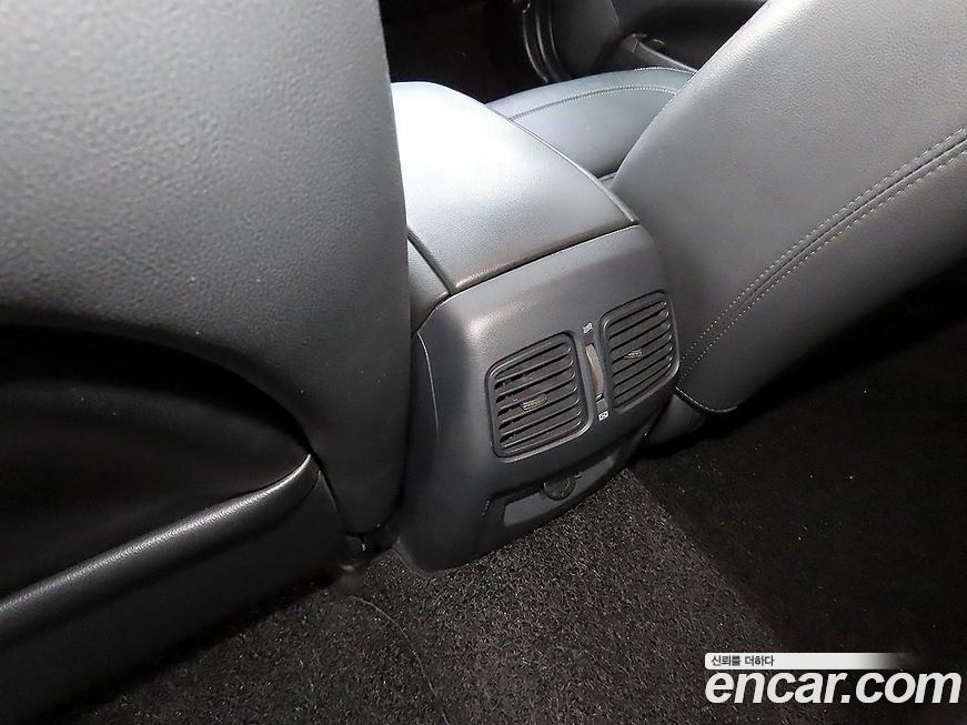 Hyundai Grandeur 2010