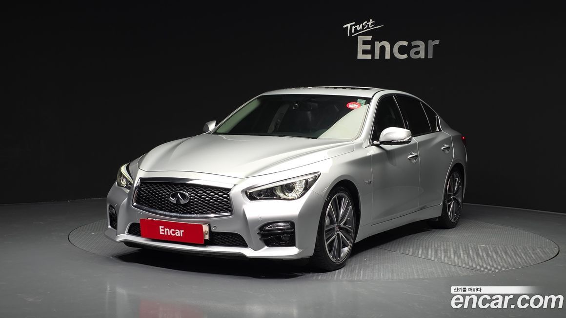 Infiniti Q50 2016