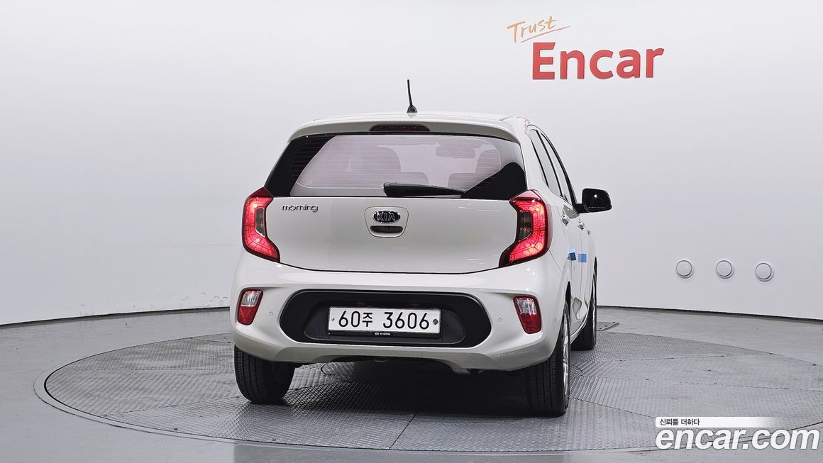 Kia morning 2017