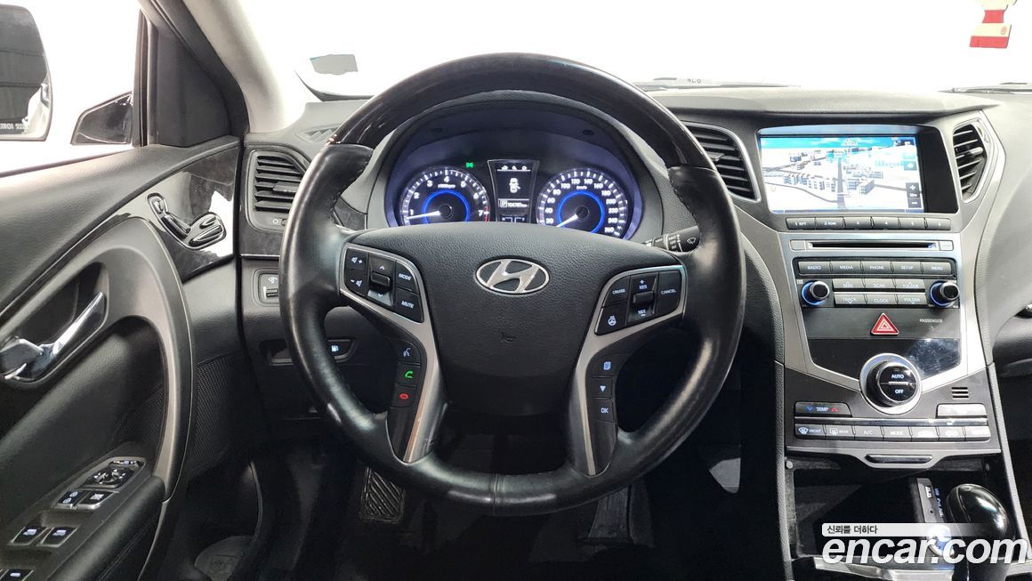 Hyundai Grandeur 2016