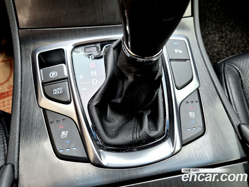 Hyundai Grandeur 2016