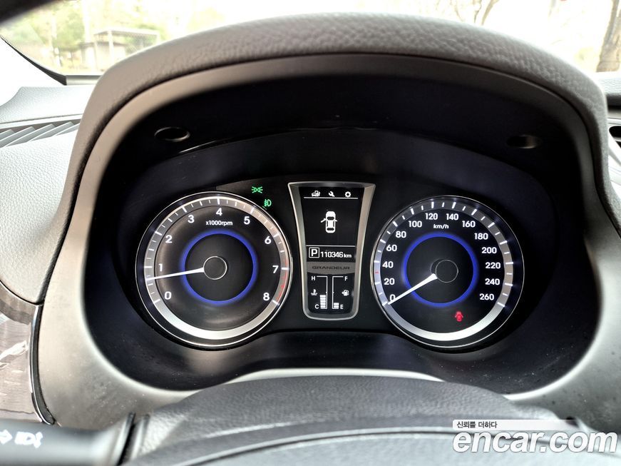 Hyundai Grandeur 2016