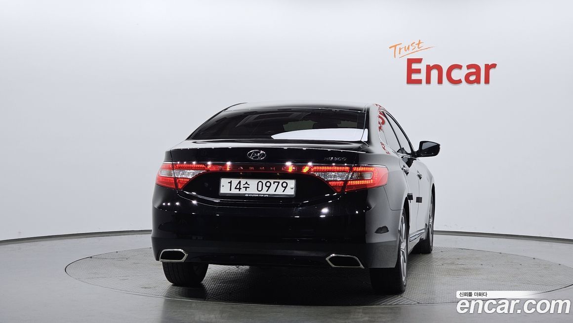 Hyundai Grandeur 2016