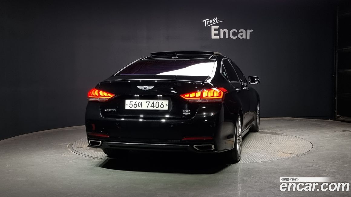 Hyundai Genesis 2016