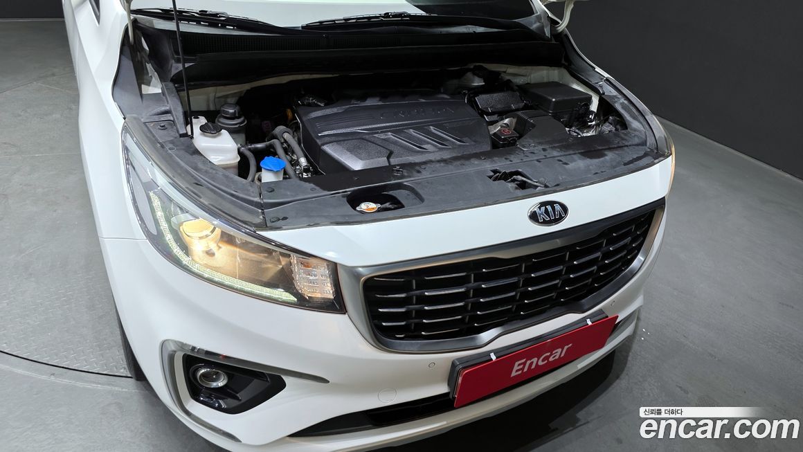 Kia Canival 2019