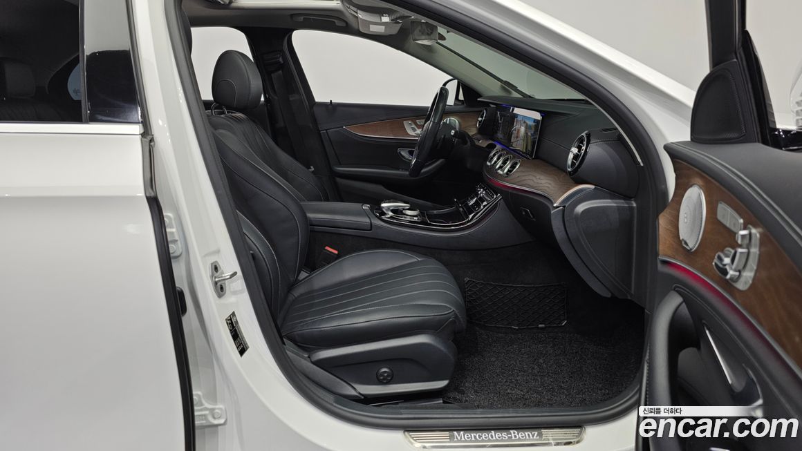 Mercedes-Benz E-Class 2020