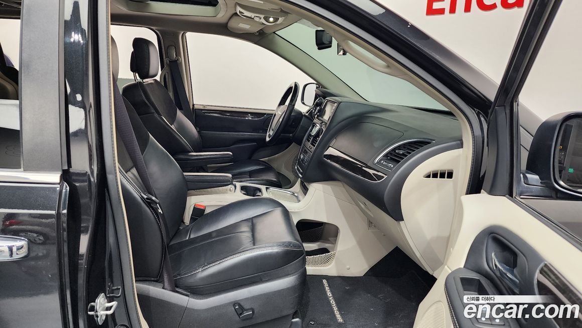 Chrysler Grand Voyager 2016