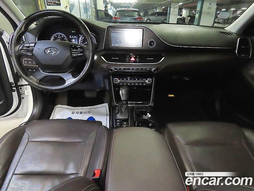 Hyundai Grandeur 2017