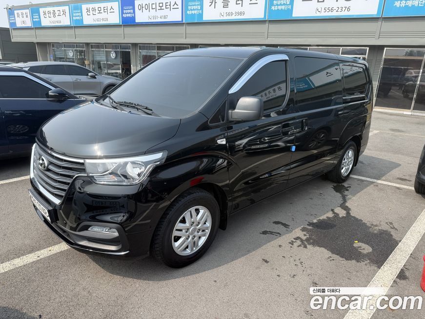 Hyundai Starex 2019