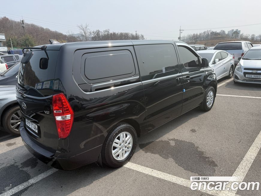 Hyundai Starex 2019