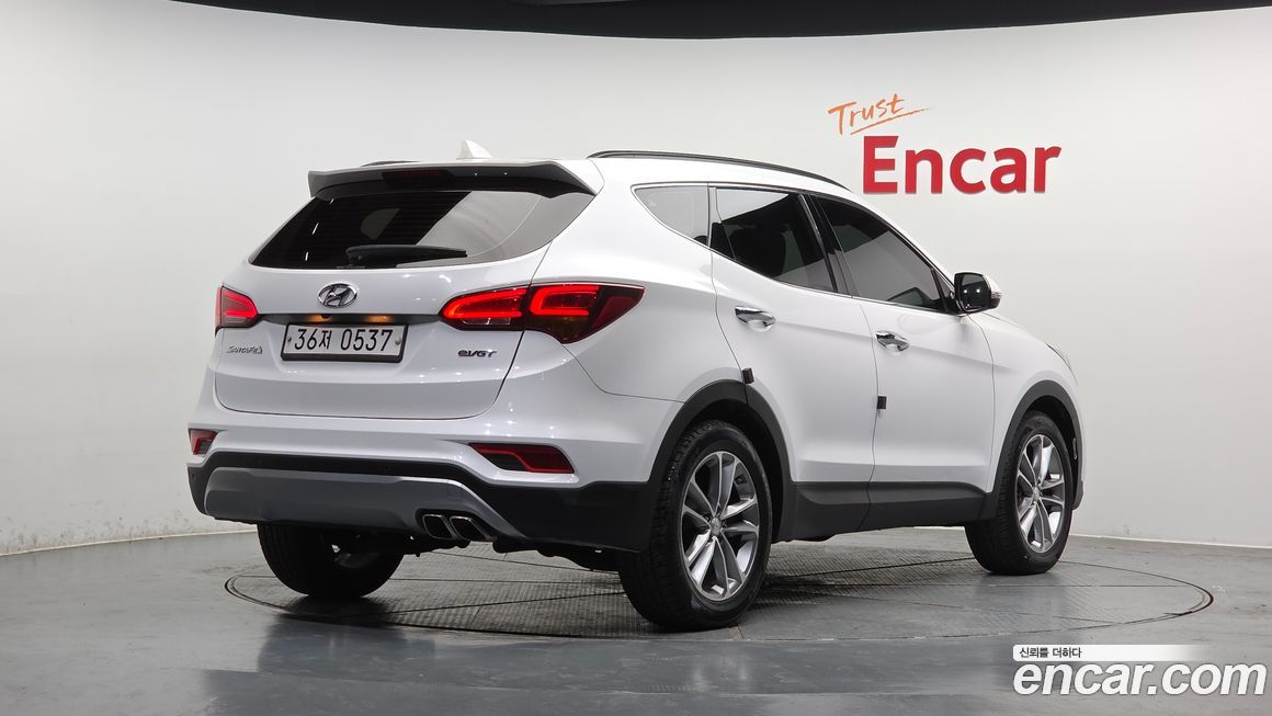 Hyundai Santafe 2016