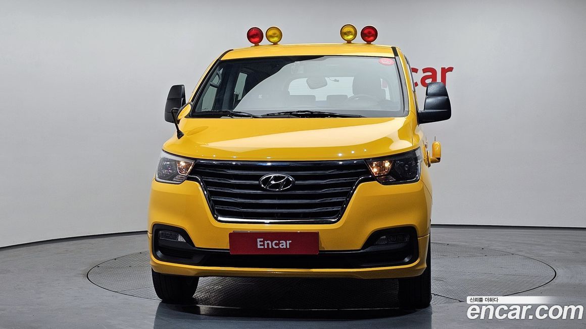 Hyundai Starex 2021