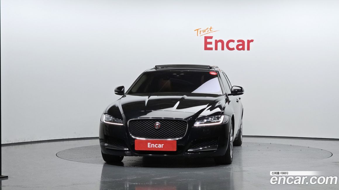 Jaguar XF 2019