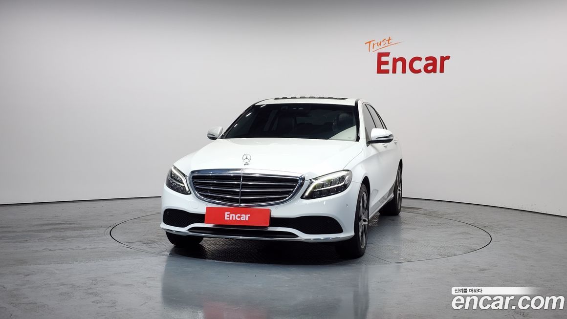 Mercedes-Benz C-Class 2019