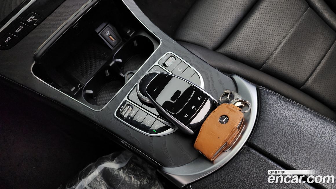 Mercedes-Benz C-Class 2019