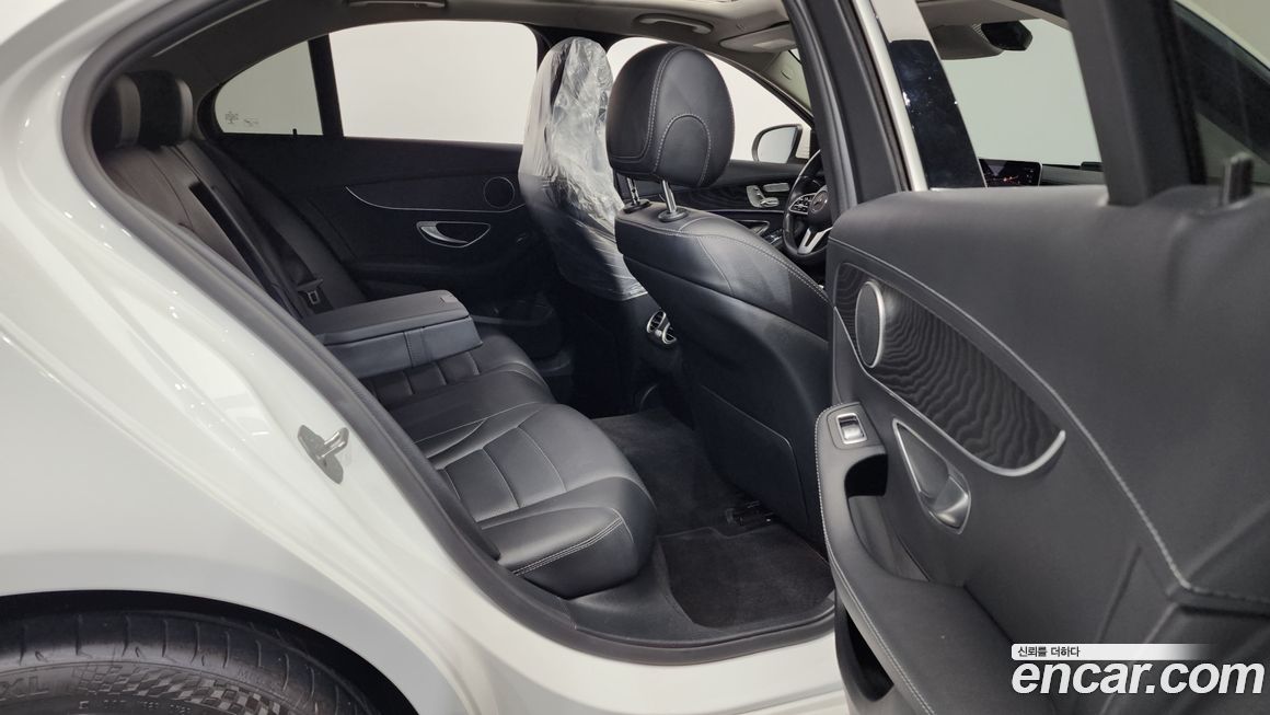 Mercedes-Benz C-Class 2019