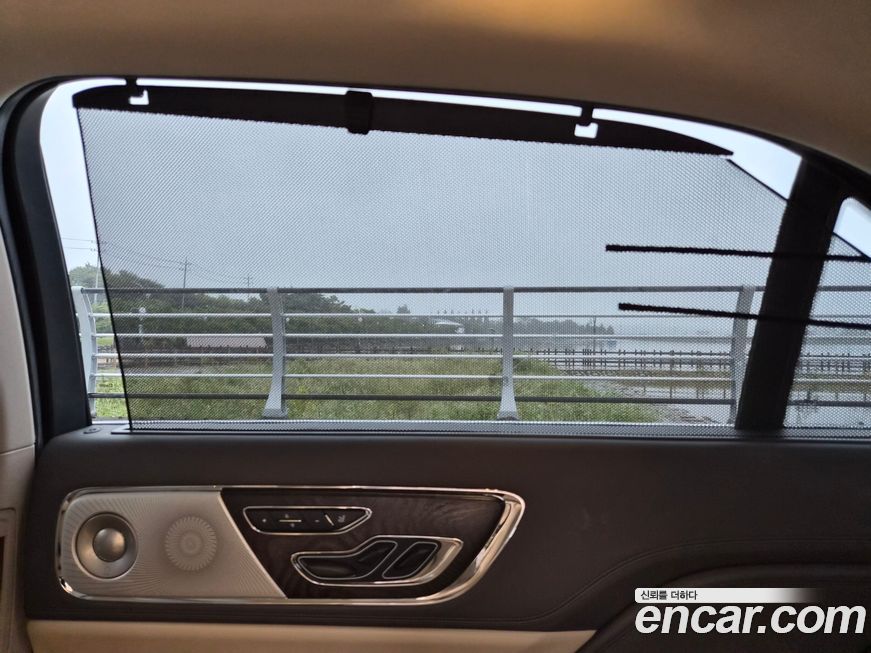 Lincoln Continental 2019