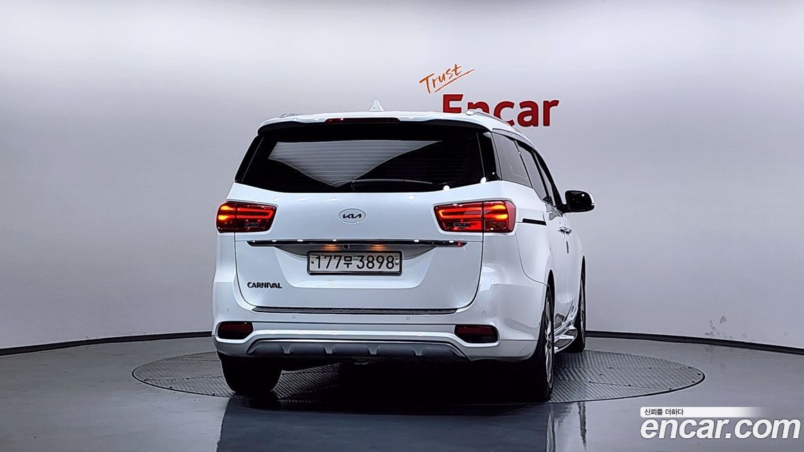 Kia Canival 2019