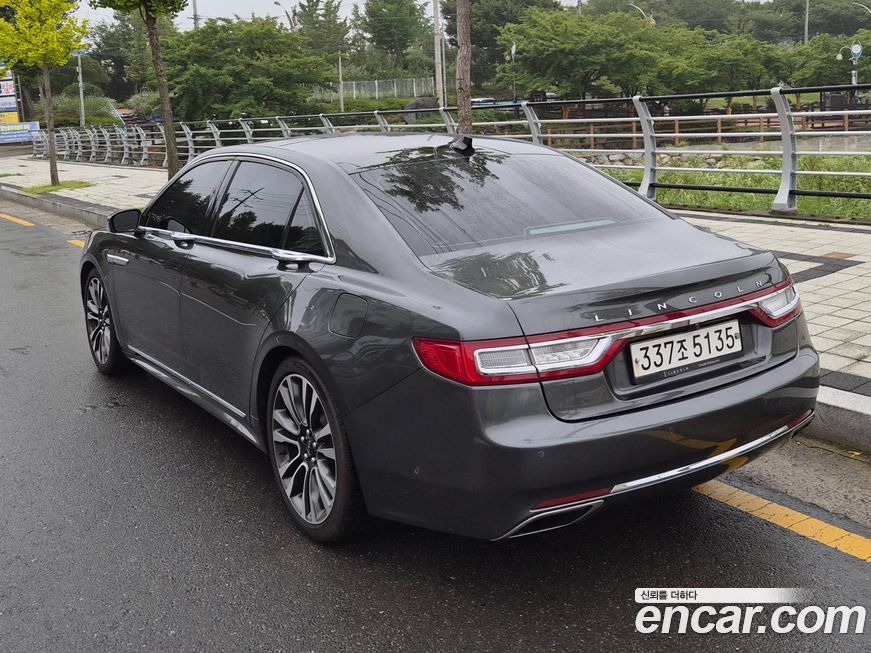 Lincoln Continental 2019